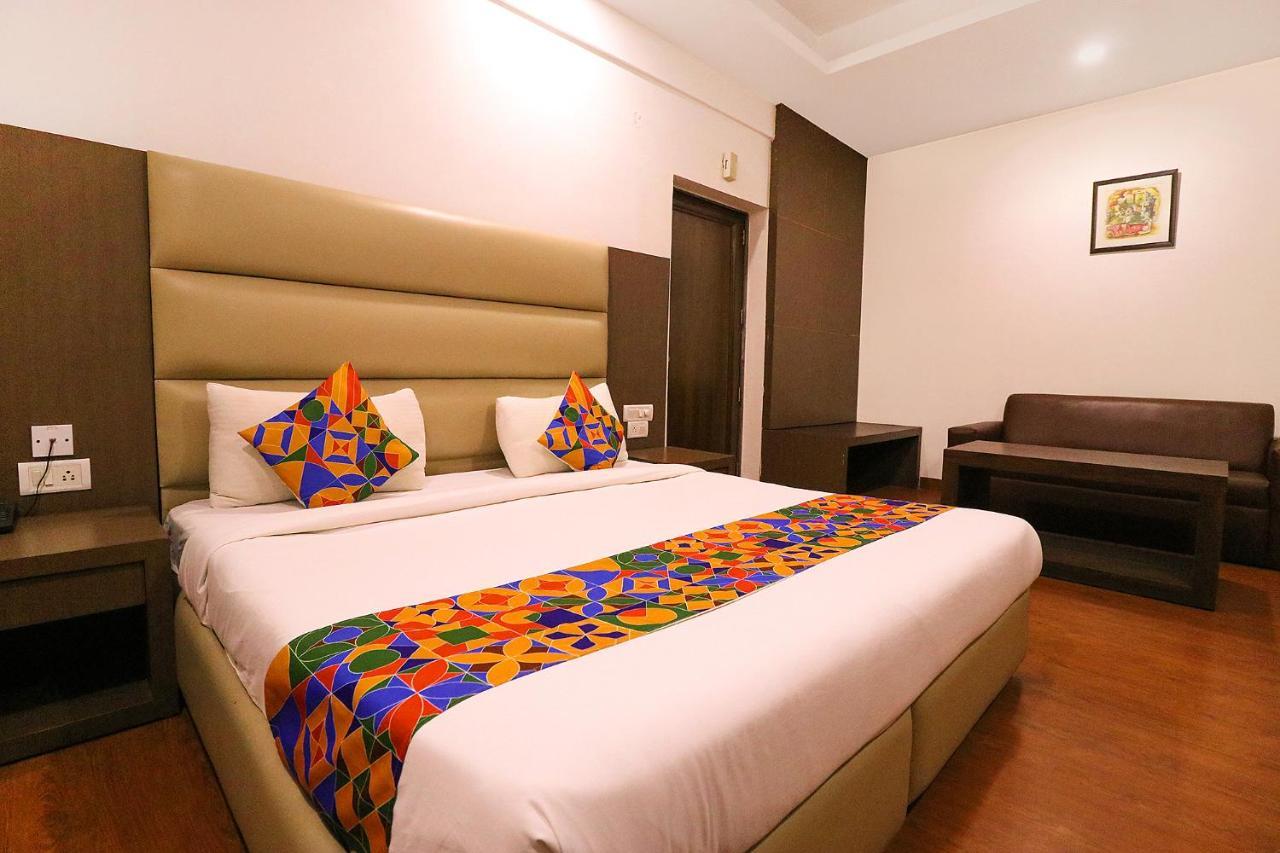 FabHotel Bel Morris New Delhi Buitenkant foto